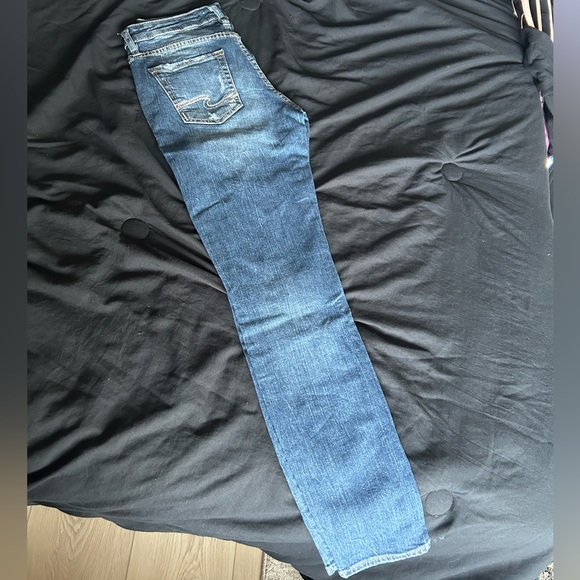 Distressed Silver Jeans - Picture 2 of 3